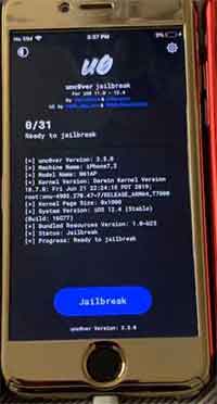 Apple iPhone Jailbreaking In Progress